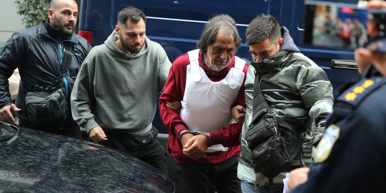 Στον Ανακριτή ο γυναικοκτόνος της Σαλαμίνας