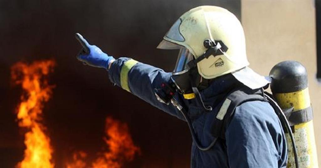 Με εγκαύματα γυναίκα στο Ρουσσοσπίτι μετά από φωτιά