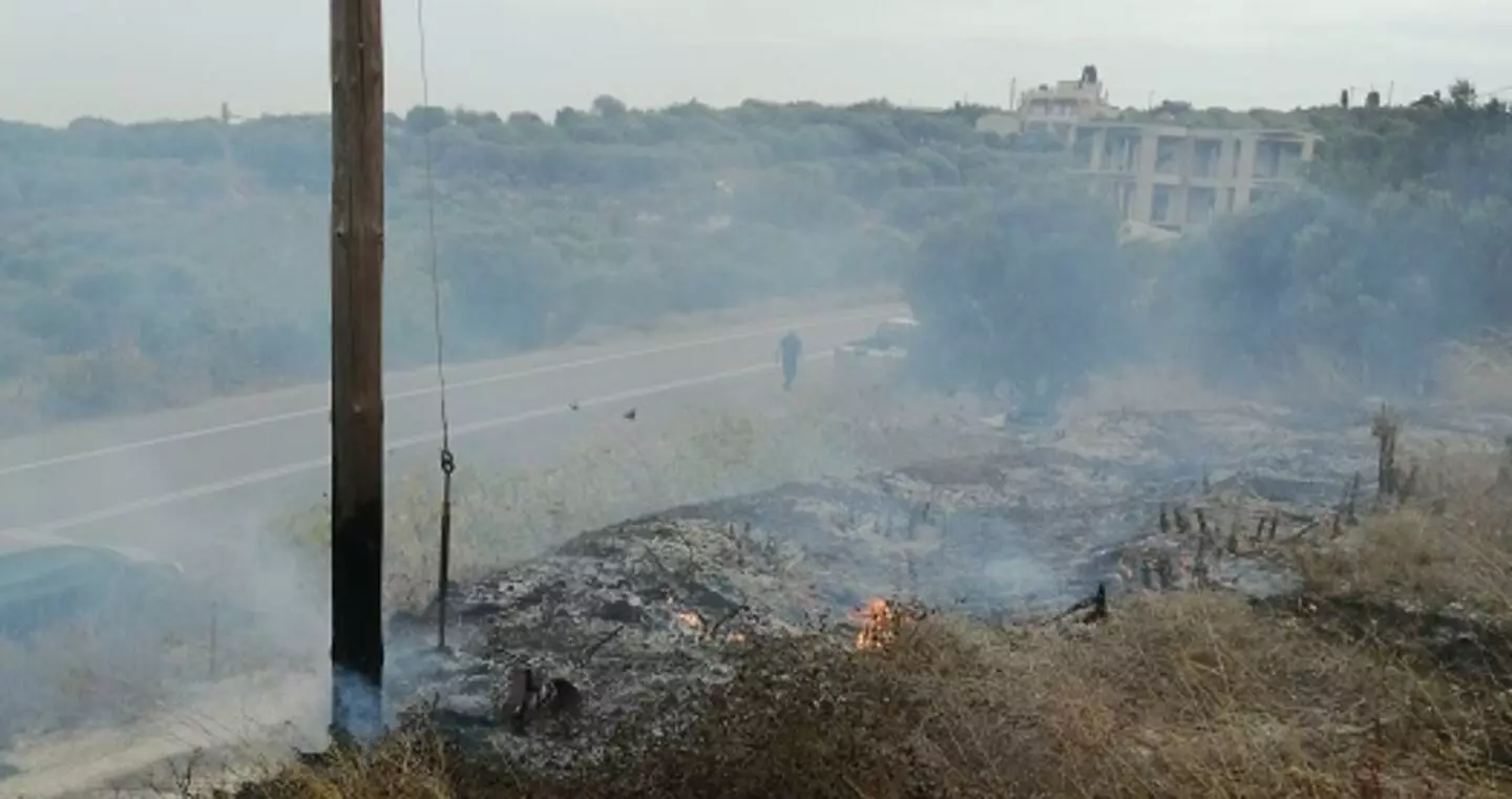 Διπλές φωτιές στα Χανιά