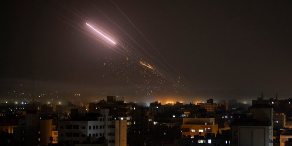 Η Χαμάς παραβίασε την εκεχειρία – Νέες μάχες στο Ισραήλ