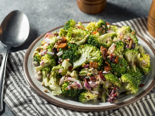 Το πράσινο λαχανικό που προστατεύει από τον καρκίνο – Βρίσκεται παντού και πάει με όλα