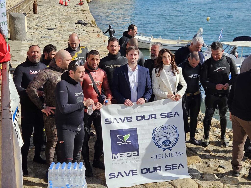 Καθάρισαν υποβρύχια όλο το Ενετικό Λιμάνι