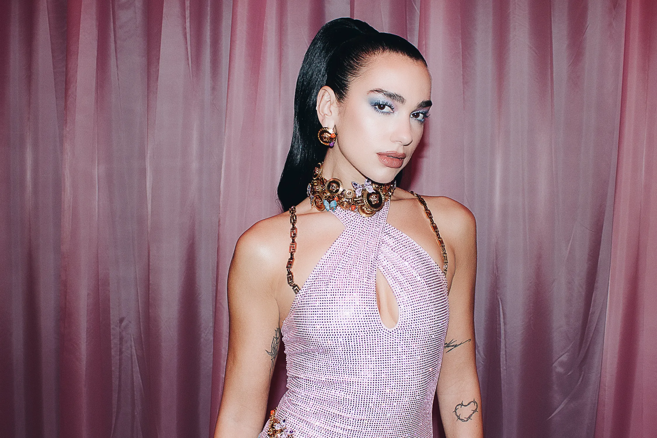 Νέο τραγούδι από τη Dua Lipa