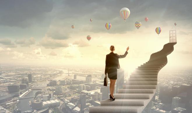 IOBE: Ετήσια ανάπτυξη 2.4 % για το 2024