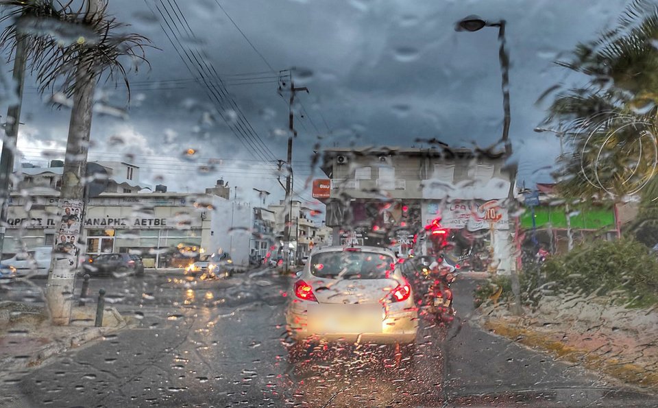 Συνεχίζονται οι βροχές και το κρύο – Οδηγίες από το Κεντρικό Λιμεναρχείο