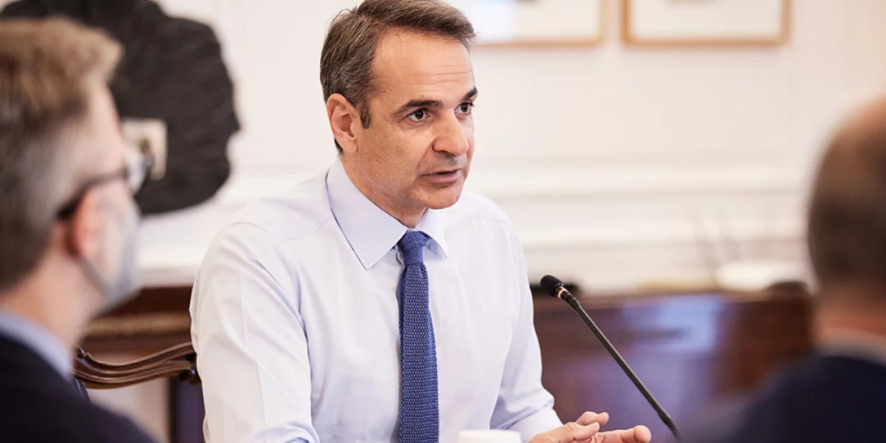 Το απόγευμα το “μασάζ” του πρωθυπουργού για το νομοσχέδιο των ομόφυλων ζευγαριών