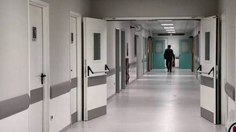 Στην ψυχιατρική ο 16χρονος που επιτέθηκε σε μητέρα κι αδερφή