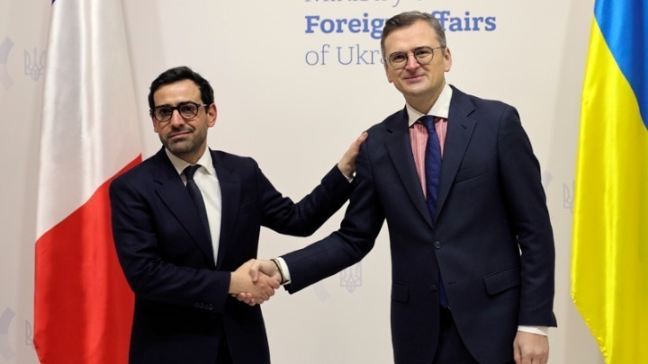 Μήνυμα στήριξης της Ουκρανίας έστειλε ο νέος ΥΠΕΞ της Γαλλίας κατά την επίσκεψή του στο Κίεβο