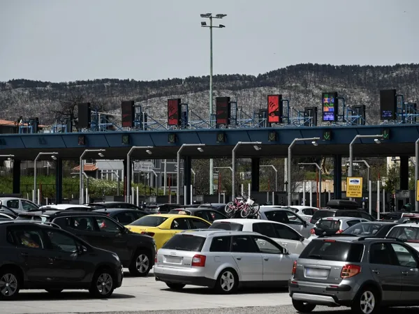 Αργίες 2024: Πότε είναι το Πάσχα – Τα τριήμερα και τετραήμερα της νέας χρονιάς