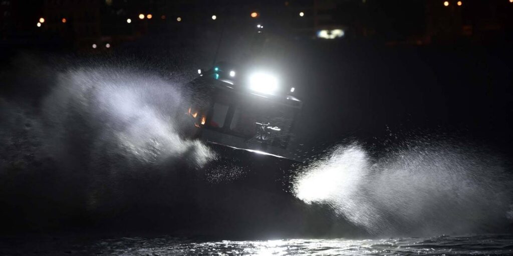 Νότια της Κρήτης εντοπίστηκαν 41 μετανάστες