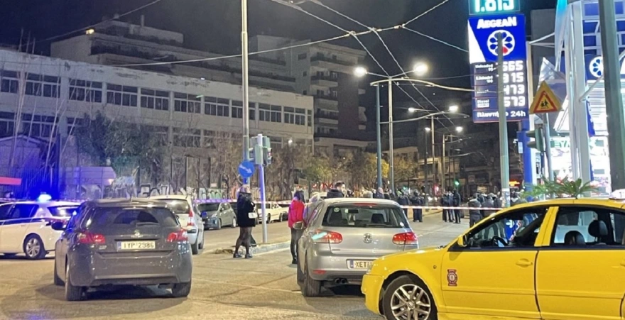 Νέος Κόσμος: Εκτέλεσαν 44χρονο με δεκάδες σφαίρες έξω από βενζινάδικο