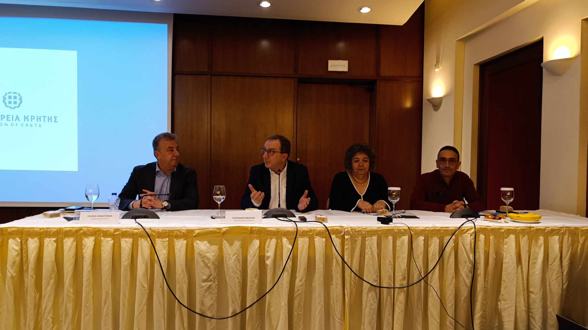 Πρόεδρος του Περιφερειακού Συμβουλίου ο Βαγγέλης Ζάχαρης (Photos)