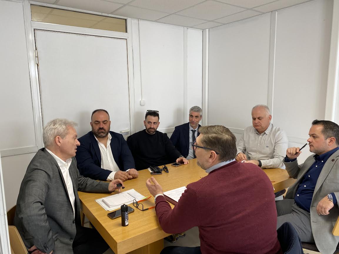 Στο τραπέζι η συνεργασία Δήμου και Οικονομικού Επιμελητηρίου