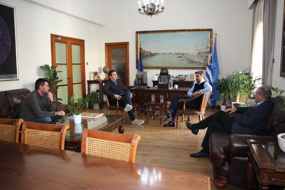 Συνάντηση Μαρκογιαννάκη με το δήμαρχο Χανίων