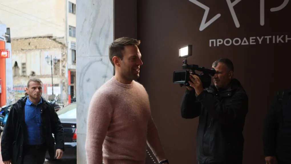 Σφοδρή αντιπαράθεση και υψηλοί τόνοι στον ΣΥΡΙΖΑ