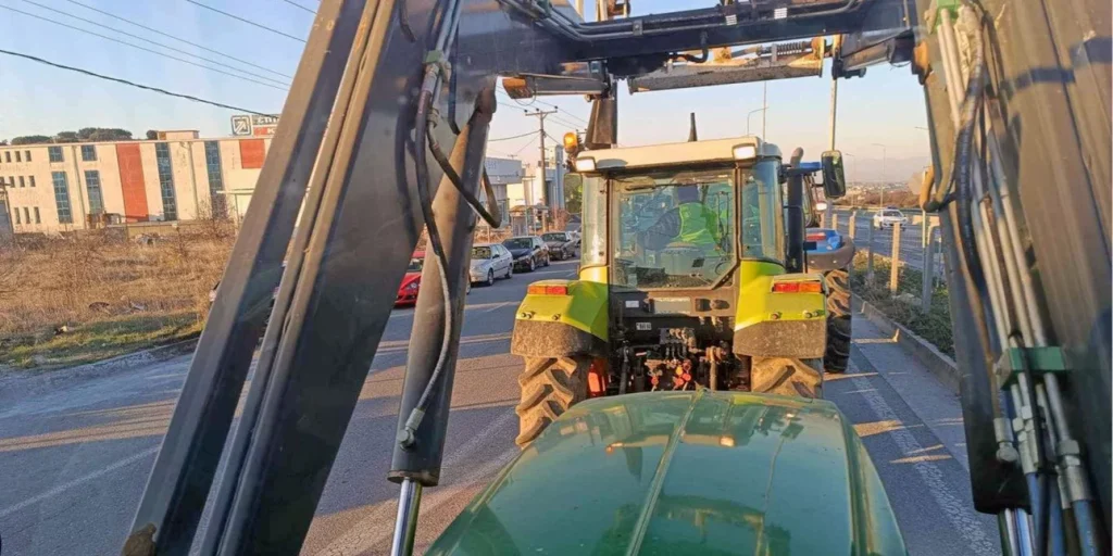 Κυβερνητικές πηγές: Οι αγρότες θα οφεληθούν άμεσα από τα μέτρα