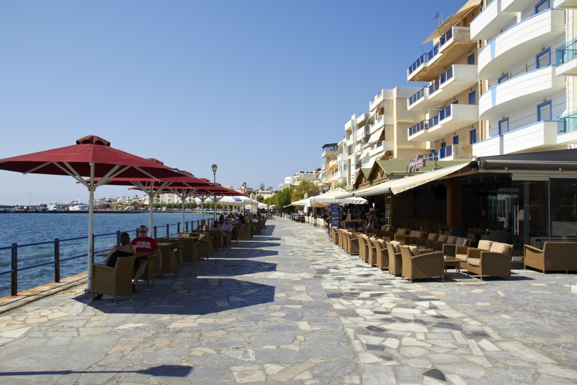 Μαζική διαμαρτυρία για τις κατεδαφίσεις στην Ιεράπετρα