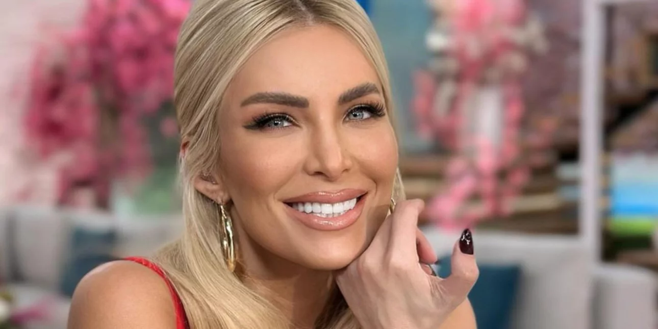 Καινούργιου: Ομόρφυνα γιατί πέταξα τα πρόσθετα