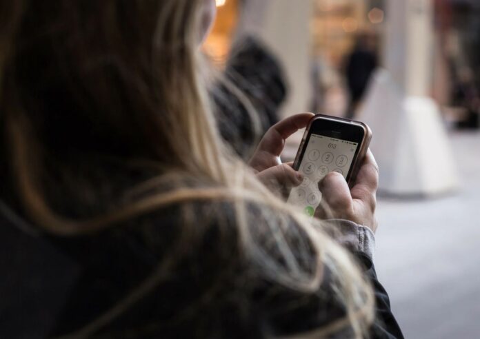 Γιάτι νιώθουμε άγχος χωρίς το κινητό;