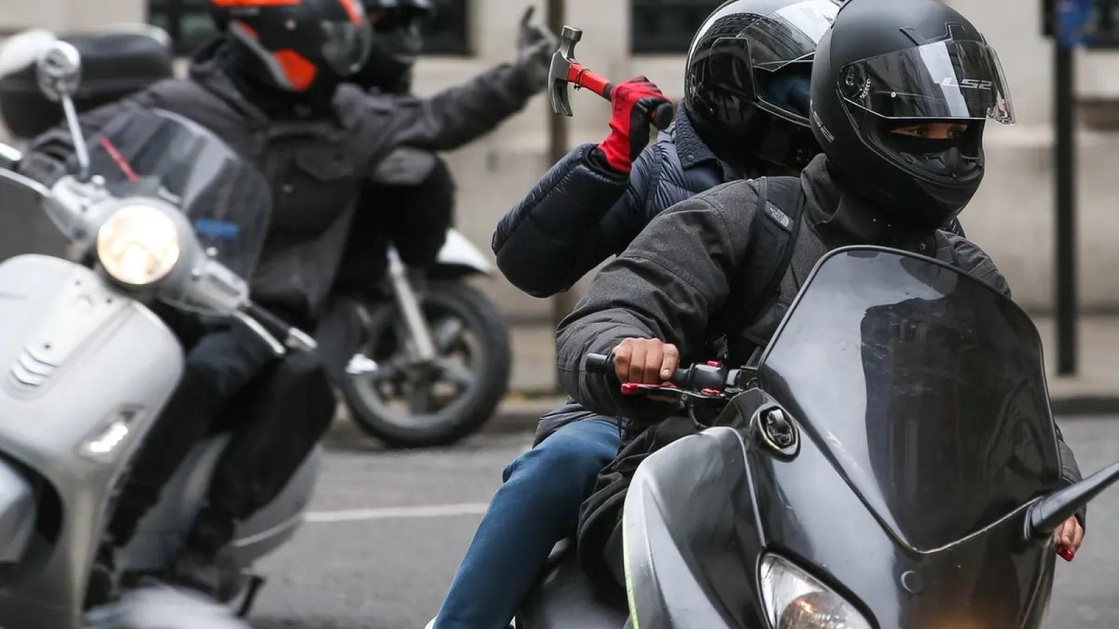 Εξαρθρώθηκε συμμορία που είχε “ρημάξει” την Αττική