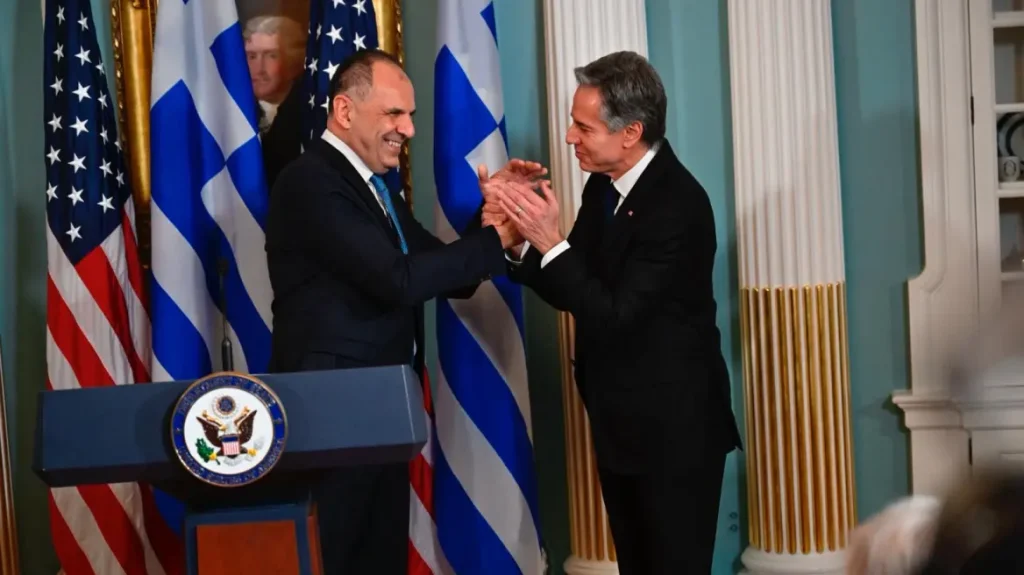 Διαστημική συνεργασία υπέγραψαν Ελλάδα και ΗΠΑ