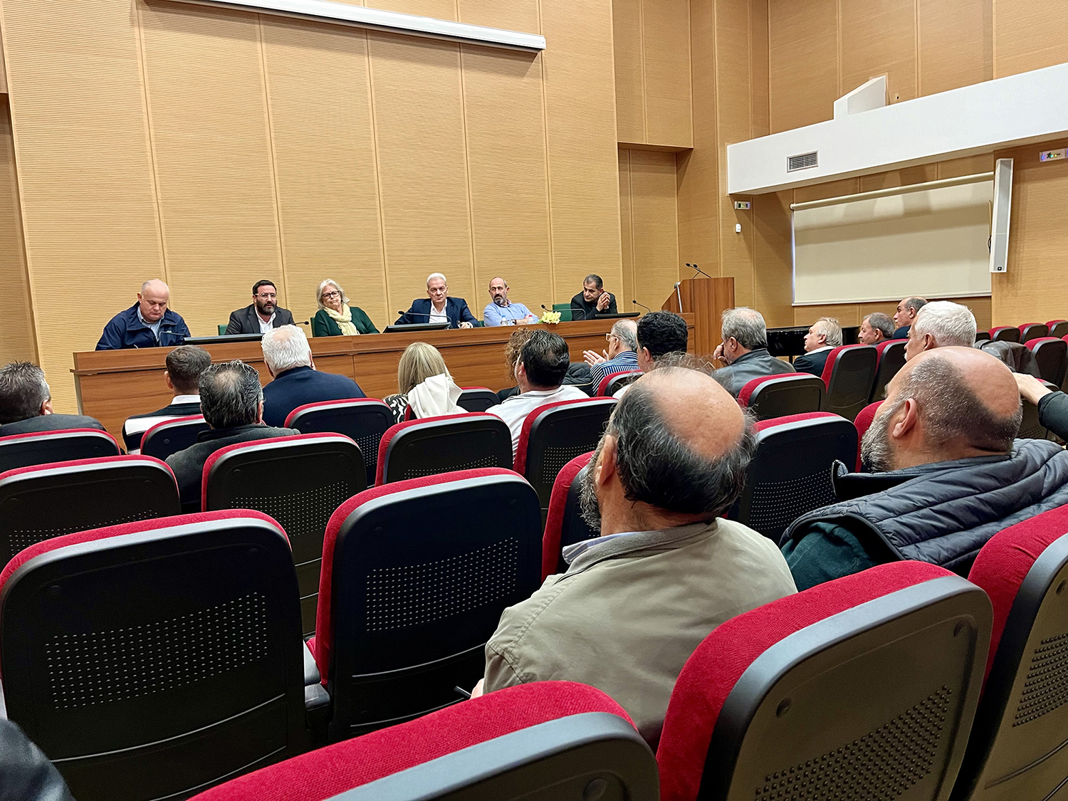 Με τους προέδρους τοπικών ο Καλοκαιρινός