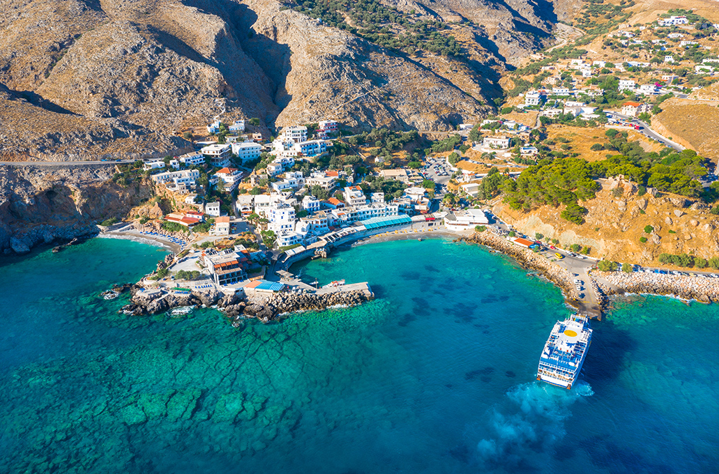 Σφακιά: Απαντήσεις αναζητούνται για τους δύο ψαράδες