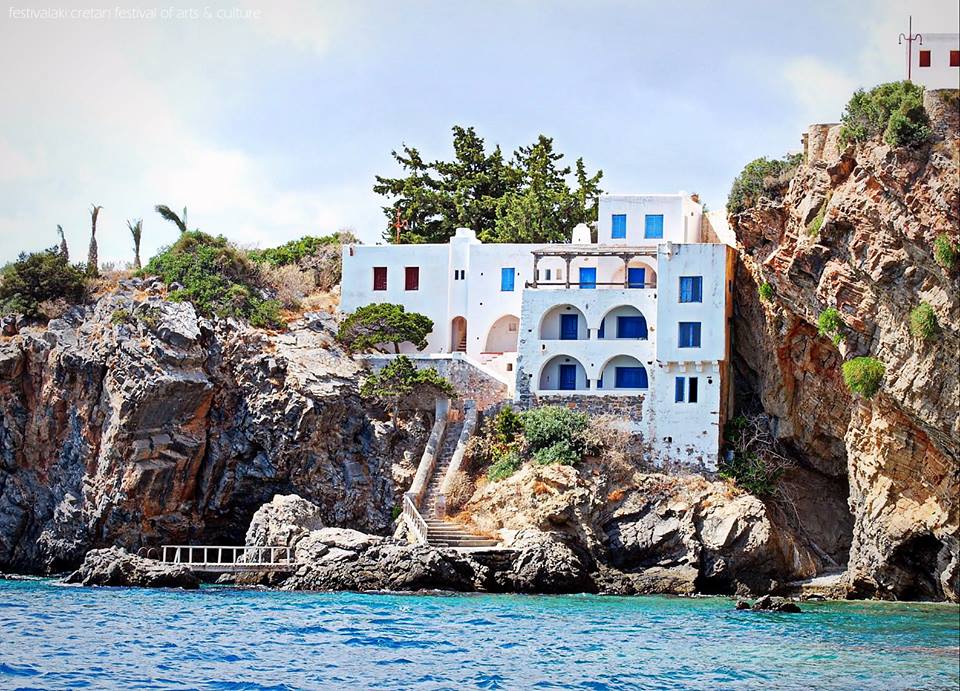 Η βίλα των Φουρτουνάκηδων περνά σε άλλη εποχή