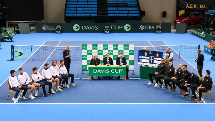Davies Cup: Αρχίζουν με Τσιτσιπά οι «μονομαχίες» Ελλάδας-Ρουμανίας για τα play-off του World Group