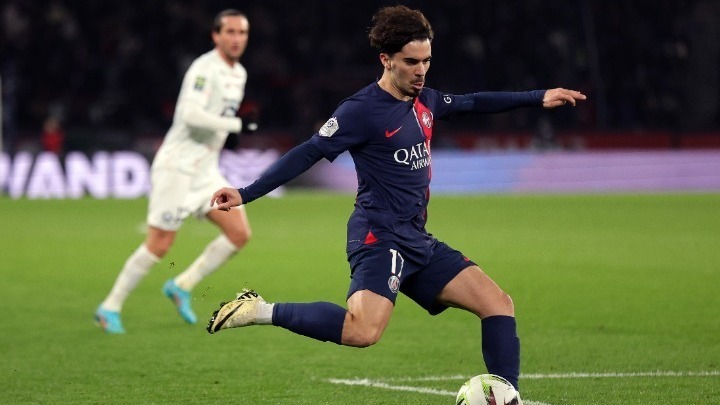 Με δύο ματς συνεχίζεται απόψε η «φάση των 16»