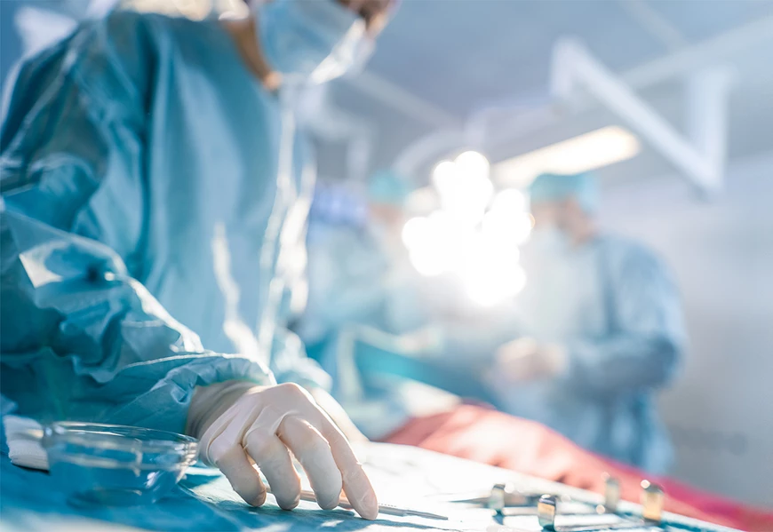 Ξέχασαν γάζα σε γυναίκα μετά από καισαρική