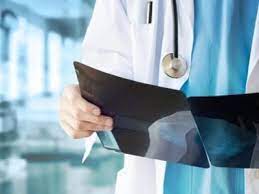 Πήραν “εντέλεσθε” από Πανεπιστημιακό για το Βενιζέλειο