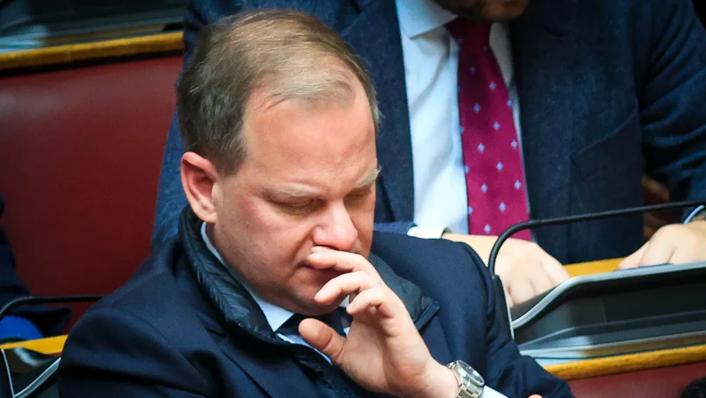 Παράβαση καθήκοντος το προς διερεύνηση αδίκημα Καραμανλή στην πρόταση προανακριτικής της Ν.Δ.