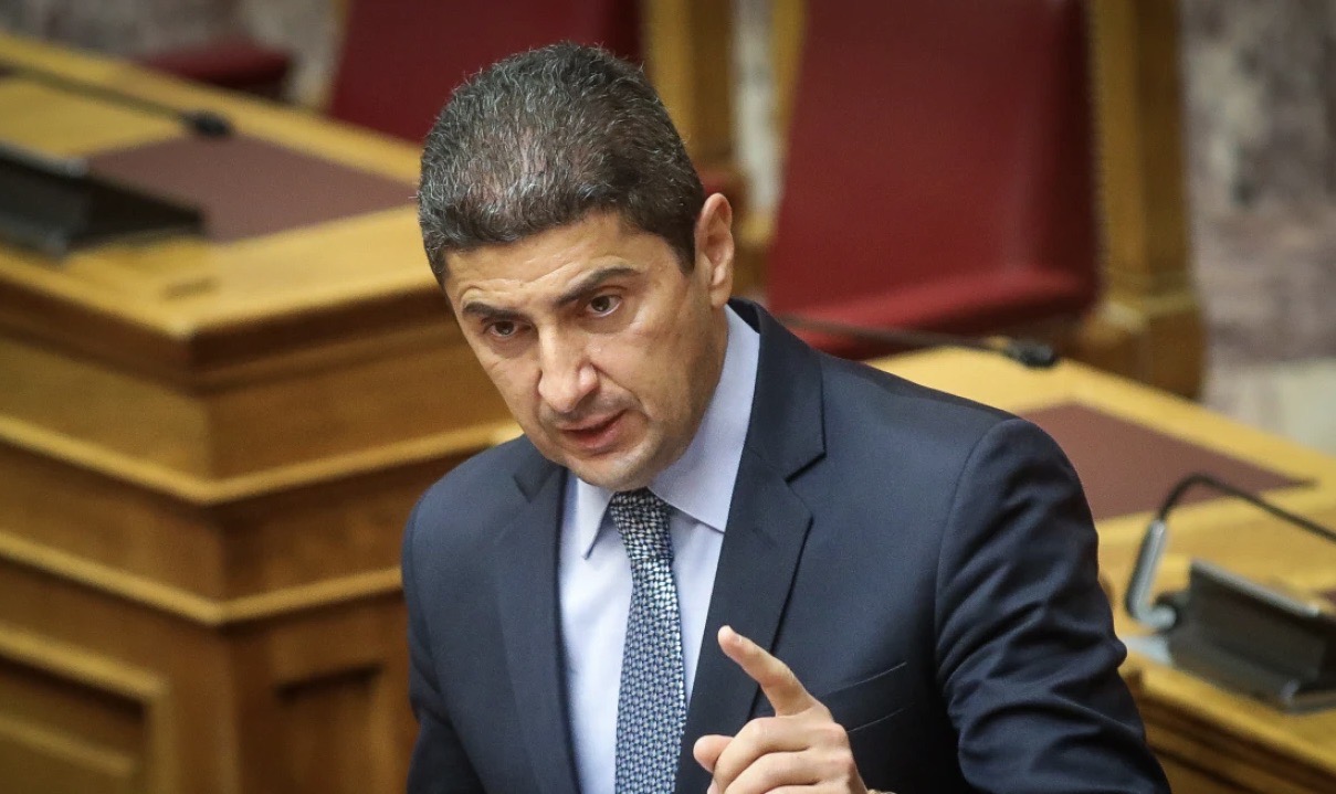 Σκληρή κόντρα μεταξύ Υπουργείου και ΠΑΣΟΚ για τη νέα ΚΑΠ