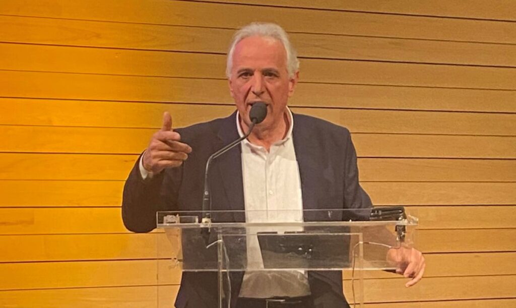 Συνάντηση σε καλό κλίμα Περισυνάκη με το προσωπικό των Παιδικών και Βρεφονηπιακών σταθμών