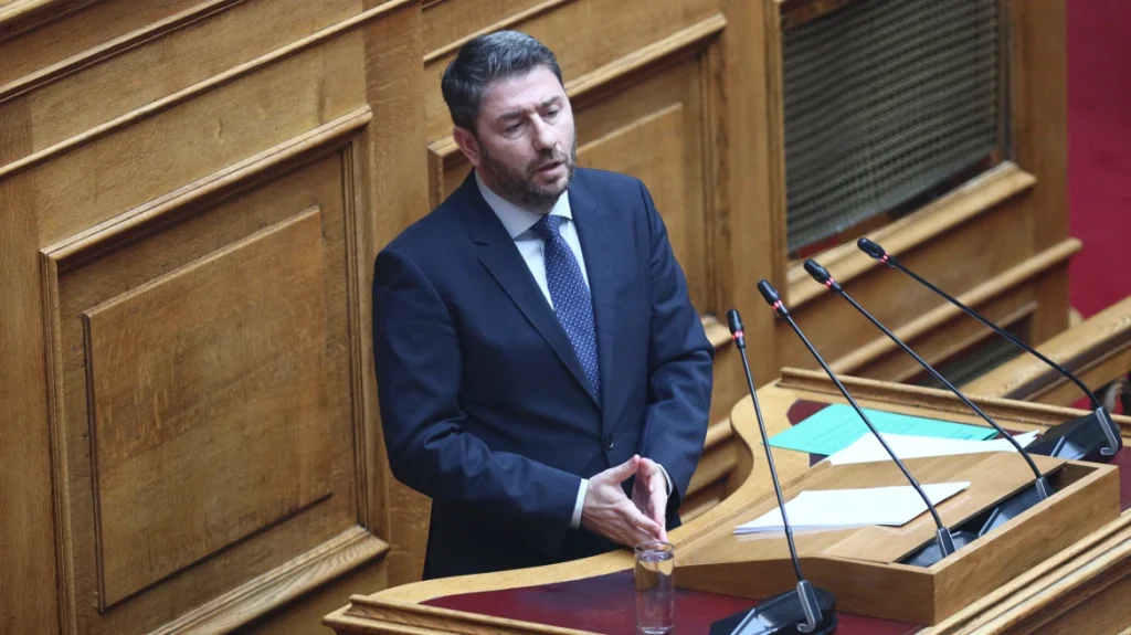 ΠΑΣΟΚ: Κινήσεις εξωστρέφειας πριν την παρουσίαση του ευρωψηφοδελτίου