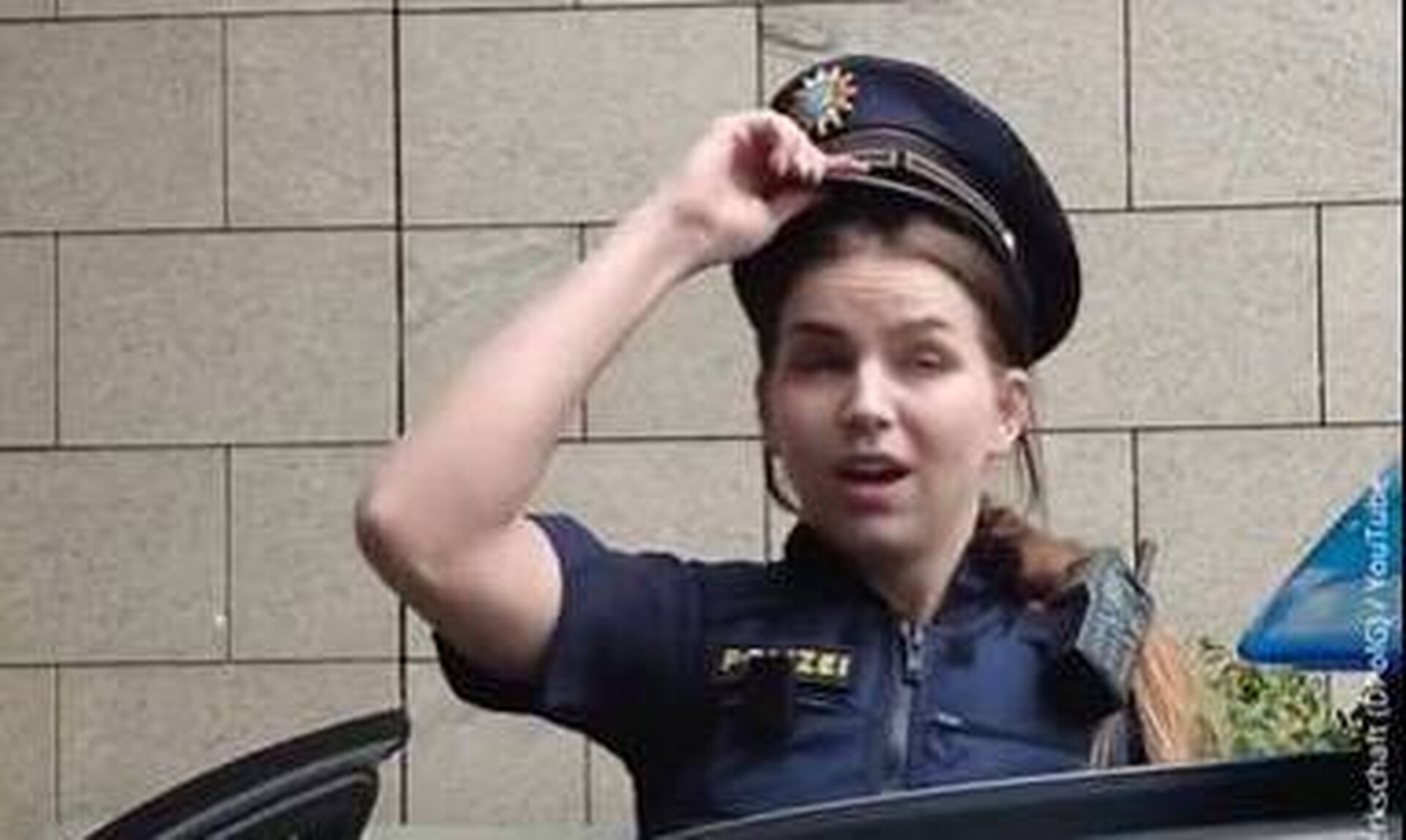 Γερμανοί αστυνομικοί έκαναν…περιπολία χωρίς παντελόνια