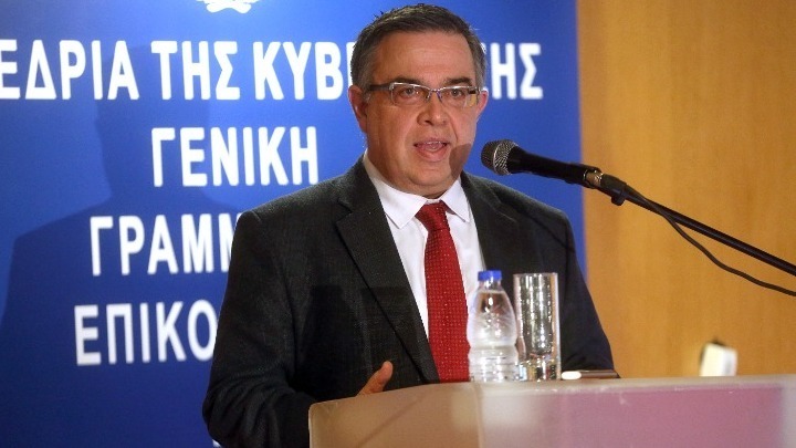 Γαλαμάτης: Θεσπίζονται έγκαιρα κανόνες για τα ΜΜΕ