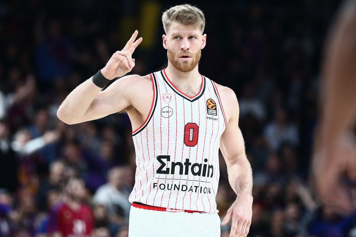 Δεν κατάφερε το 2-0 ο Ολυμπιακός με τη Μπαρτσελόνα