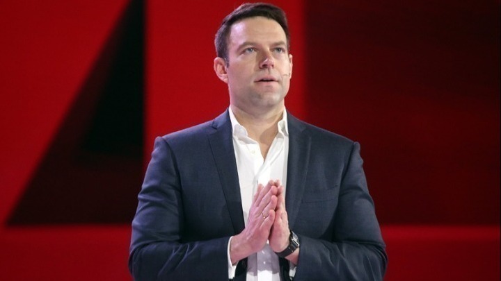 Απλές πολιτικές εξισώσεις από Στέφανο Κασσελάκη