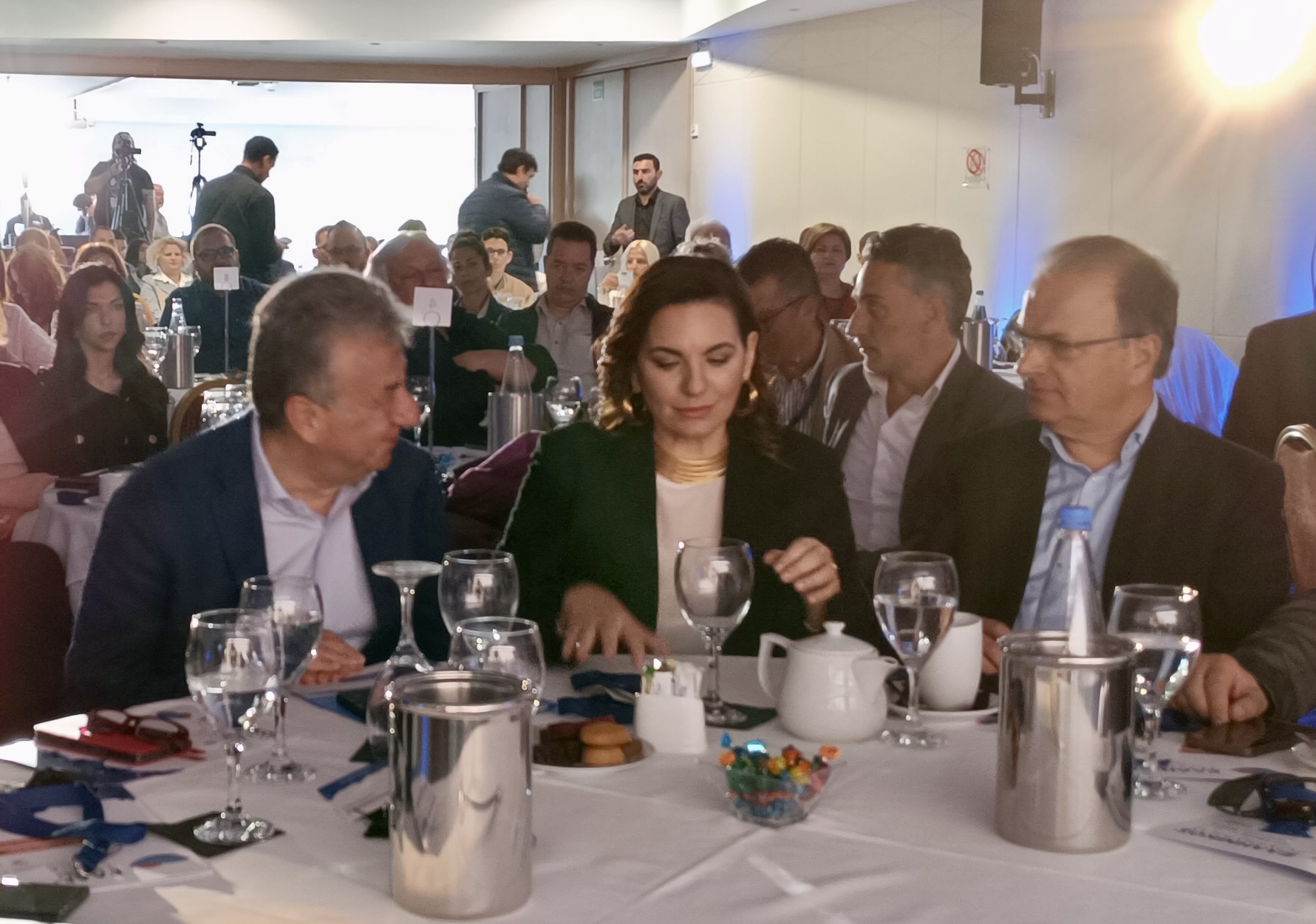 Τι συζήτησαν στο γραφείο του Περιφερειάρχη Μαρινάκης και Κεφαλογιάννη;