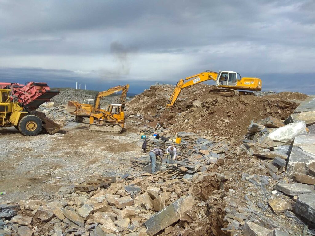 Θέλουν να δουν πριν να αποφασίσουν για το λατομείο