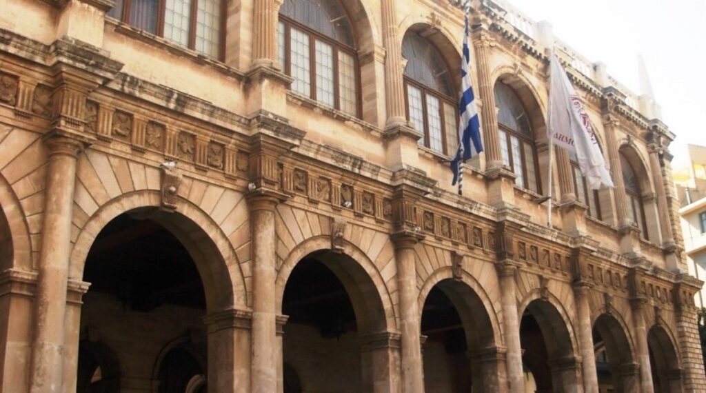 Ο Δήμος Ηρακλείου απαντά στο σχόλιο του ΘΕΜΑΤΟΣ περί δικαίωσης Καναβάκη