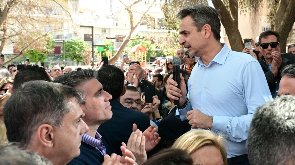 Με το βλέμμα στο συνέδριο η Νέα Δημοκρατία