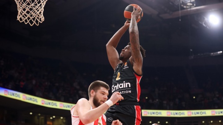 Τα έκανε όλα… Ράιτ ο Ολυμπιακός