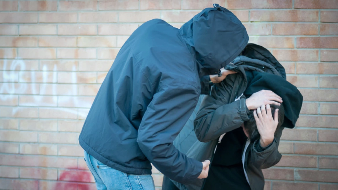 Ανησυχητικά τα στοιχεία για τη βία των ανηλίκων