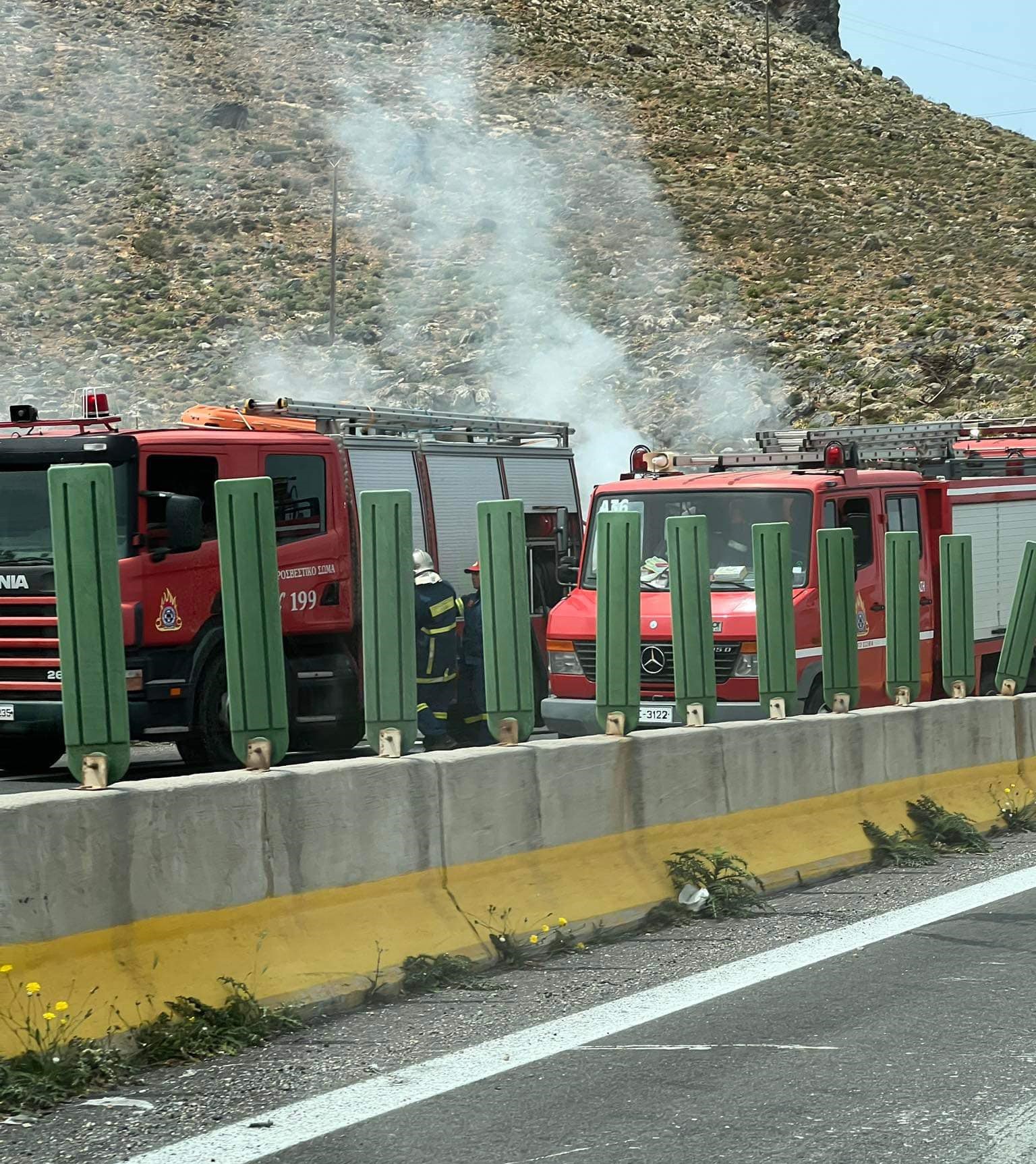 Στις φλόγες φορτηγό επί του ΒΟΑΚ