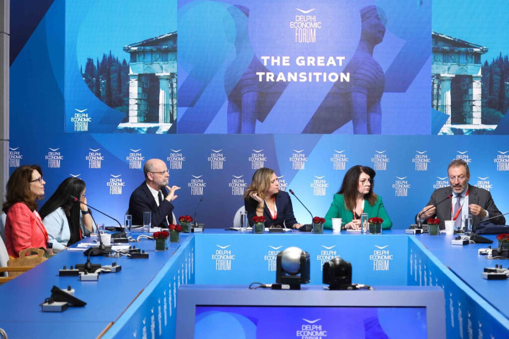 Σε κρίση η υποχρεωτική εκπαίδευση: «Καμπανάκι» ΟΟΣΑ για τις μαθησιακές επιδόσεις των Ελληνόπουλων