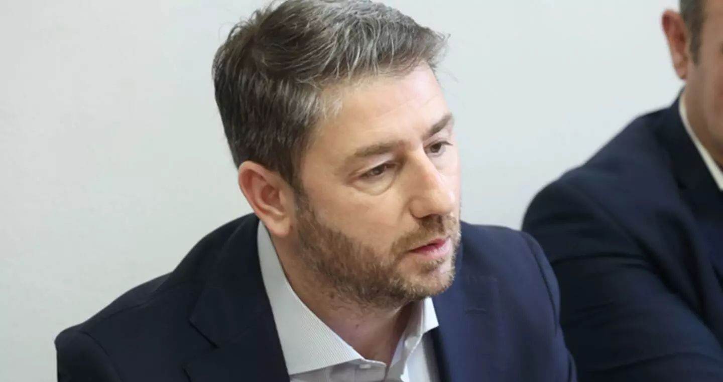 Συνεχίζει ως το Σάββατο την περιοδεία του σε όλη την Κρήτη ο Νίκος Ανδρουλάκης