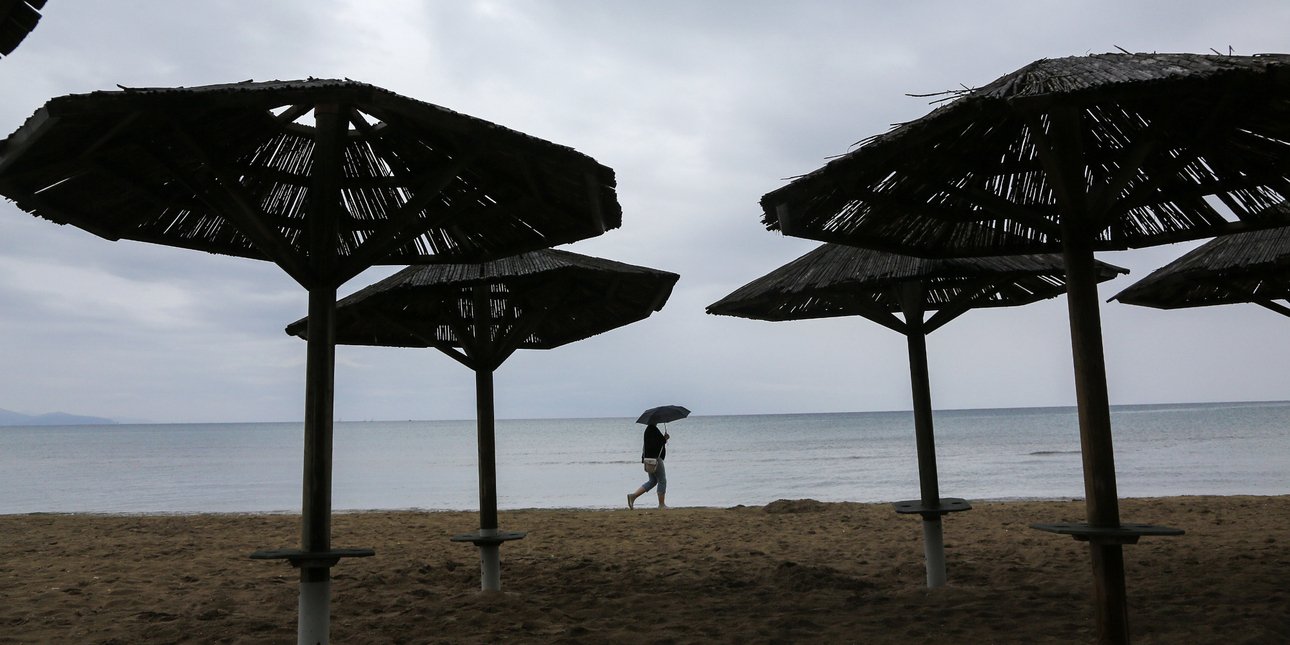 Βροχές και καταιγίδες φέρνει η ψυχρή λίμνη